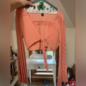 FOREVER 21 CORAL FRONT TIE LONG SLEEVE TOP